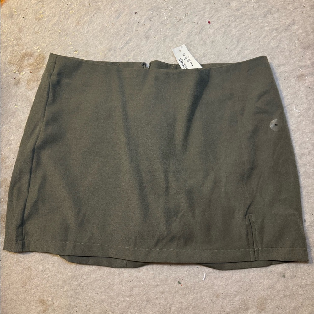 NWT Army Green Skort Aeropostale size M